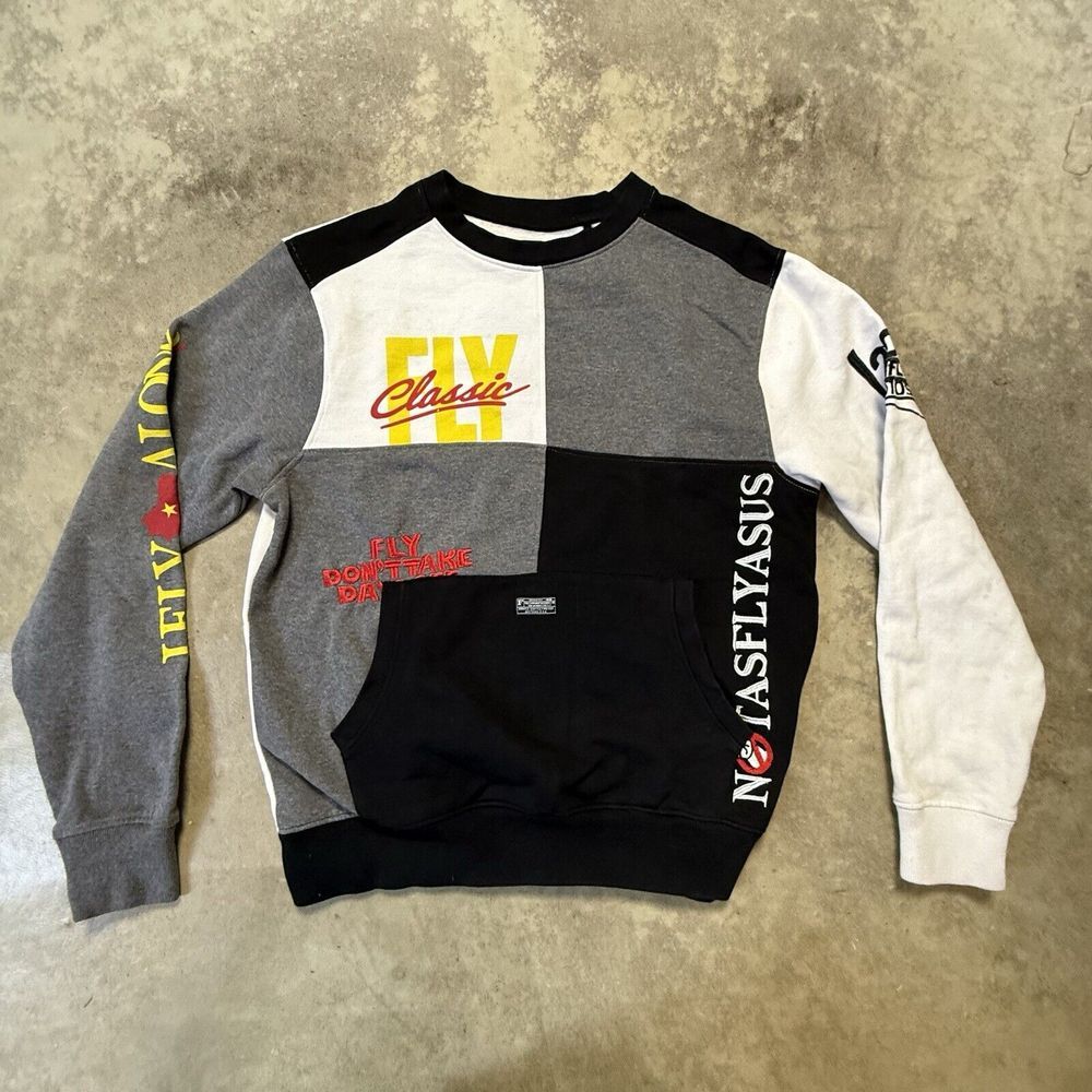 Born Fly Sweatshirt Mens Size Medium Crew Neck Pullover Color‎ block